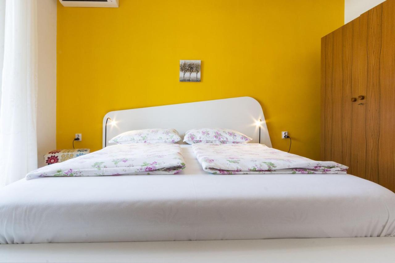Guest House Marica 로비니 외부 사진