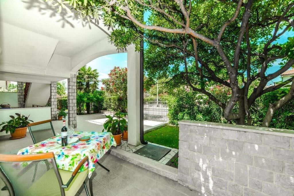 Guest House Marica 로비니 외부 사진