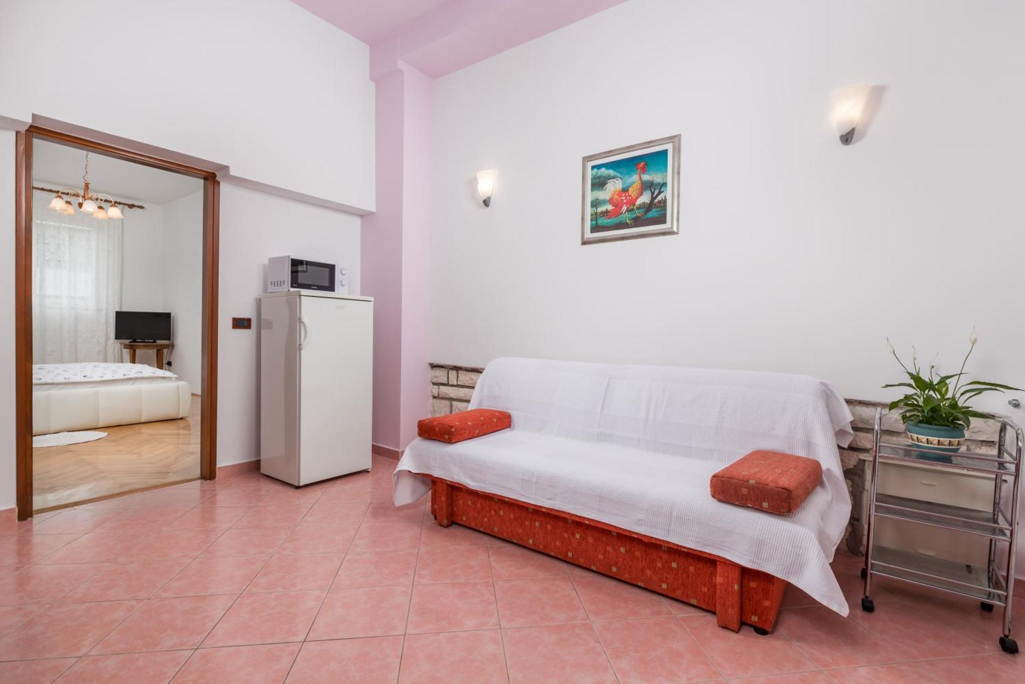 Guest House Marica 로비니 외부 사진