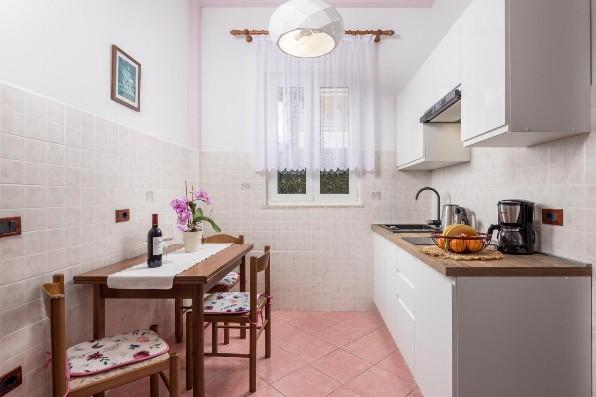 Guest House Marica 로비니 외부 사진