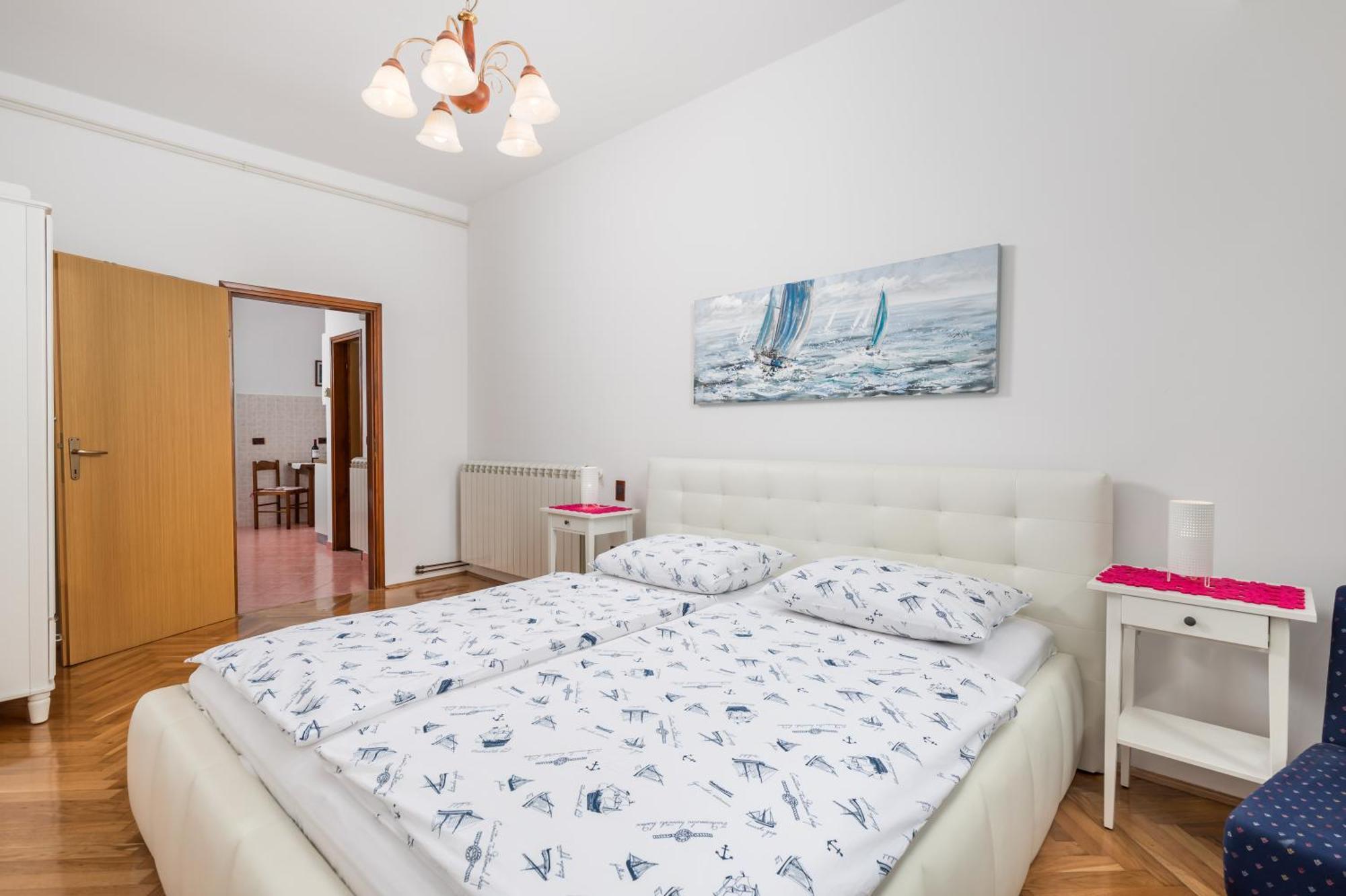 Guest House Marica 로비니 외부 사진