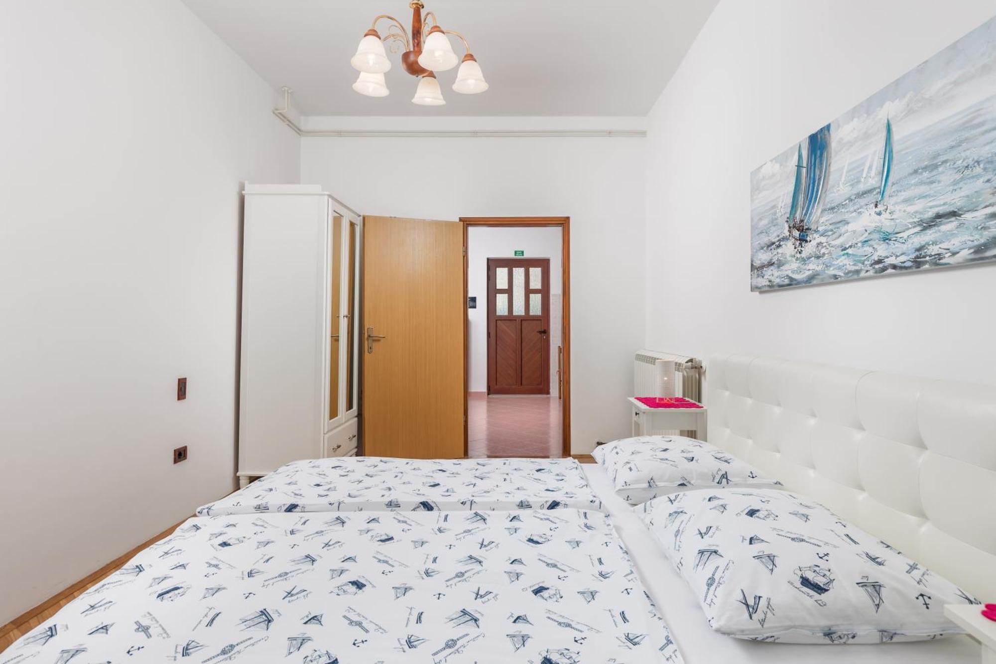 Guest House Marica 로비니 외부 사진
