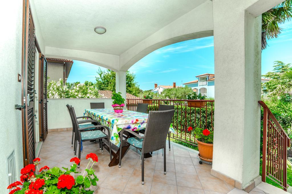 Guest House Marica 로비니 외부 사진